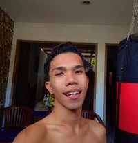 Dylan Muller - Male escort in Bali