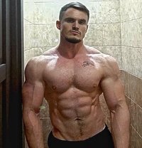 Dylan Muscle Bodybuilder - Acompañantes masculino in Dubai