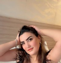 Dylia - puta in Şalālah