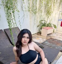 E V E L I N E - puta in Bali Photo 9 of 19