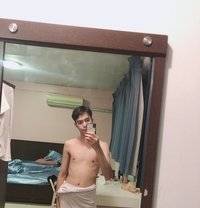 Eambkksilom Ms & X - masseur in Bangkok