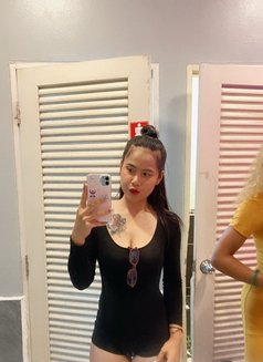 Earn - escort in Pattaya Photo 1 of 5