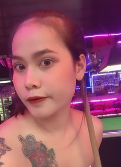 Earn - escort in Pattaya Photo 4 of 5