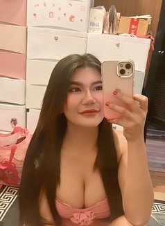 Earny Young Girl in Bkk - escort in Bangkok Photo 1 of 8