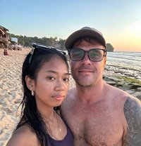 EastWestHeat - Bisexual couple - escort in Singapore