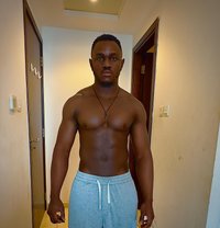 Eben - Acompañantes masculino in Dubai