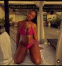 Ebony African girl - puta in Colombo Photo 6 of 7