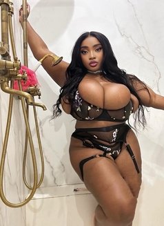 Ebony Big boobs Rachael - escort in Dubai Photo 4 of 6