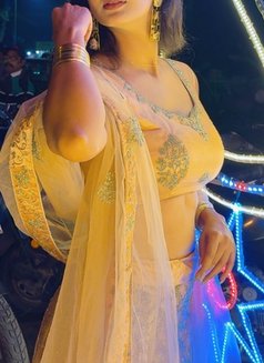 Ebony Chocolate Ass Zetto Melon Boobs - puta in Bangalore Photo 6 of 6