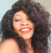 Ebony G - adult performer in Nairobi