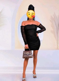 Ebony - escort in Nairobi Photo 2 of 3