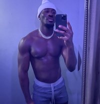 Ebony Xxl - Acompañantes masculino in Dubai Photo 1 of 7