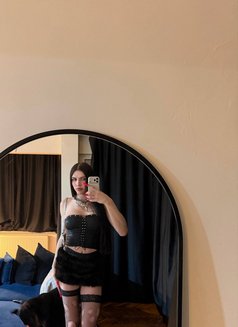 Ecem Vatra - Transsexual escort in İstanbul Photo 20 of 25