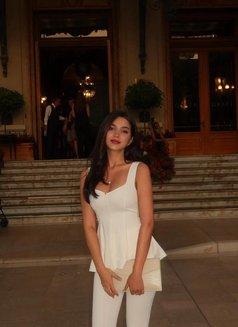 Alara - escort in İstanbul Photo 2 of 3