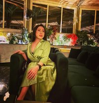 Echann Versatile - Transsexual escort in Mumbai