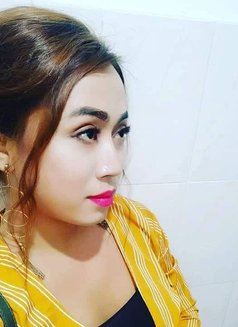 Echann Versatile - Transsexual escort in Mumbai Photo 4 of 8