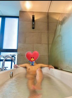 Ecortic male escort - Acompañantes masculino in New Delhi Photo 10 of 11