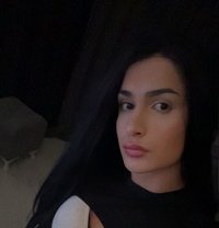 Edas - Transsexual escort in Riyadh