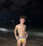 Eddie - masseur in Phuket Photo 15 of 16
