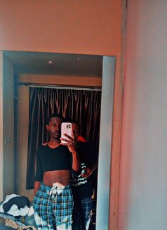 Eddy - Male escort in Nairobi Photo 2 of 4