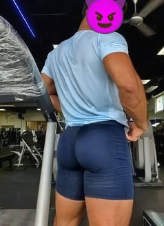 eddyxl - Male escort in Beirut Photo 4 of 5