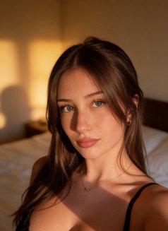 Eden - escort in London Photo 3 of 5