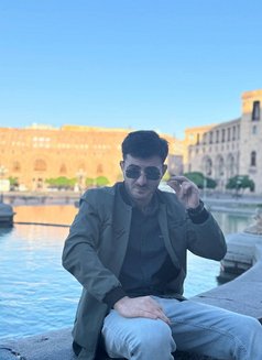 Edgar - Male escort in Armenia Photo 1 of 3