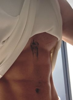 Edgar Real Massage Good Conversation - Male escort in Kuala Lumpur Photo 2 of 8