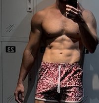 Edgar Real Massage Good Conversation - Male escort in Kuala Lumpur