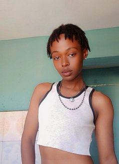 Edible - Transsexual escort in Nairobi Photo 2 of 3