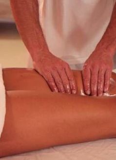 Yoni Massage Specialist - masseur in Edinburgh Photo 3 of 8