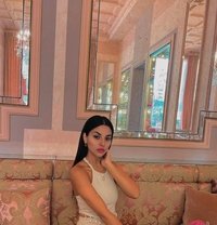 Edith - escort in Dubai