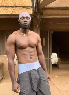 Ednut - Male escort in Mission, British Columbia Photo 3 of 5