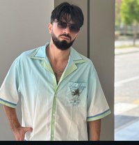 Edo - Male escort in Dubai