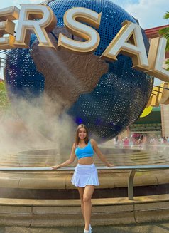 Eduarda - escort in Singapore Photo 10 of 14