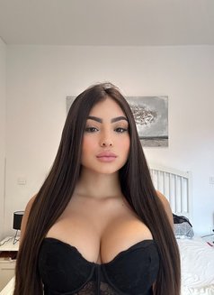 Eduarda Laurent - escort in Doha Photo 15 of 30