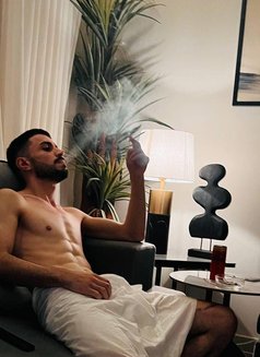 Eduart - Male escort in Riyadh Photo 1 of 11