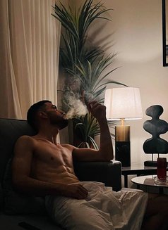 Eduart - Male escort in Riyadh Photo 6 of 11