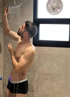 Eduart - Male escort in Riyadh Photo 9 of 11