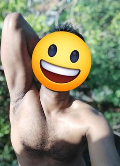 Educated and Handsome Guy - Male escort in Colombo Photo 6 of 7