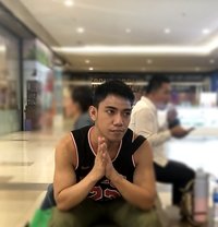 Edward - Male escort in Pampanga