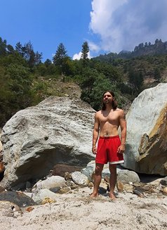 Edward - Male escort in Athens Photo 1 of 4