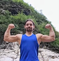 Edward - Male escort in Yerevan