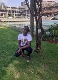 Edwin - Male escort in Nairobi Photo 3 of 3