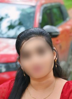 Eesha - escort in Hyderabad Photo 1 of 2