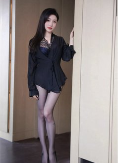 Effie - puta in Shanghai Photo 5 of 9