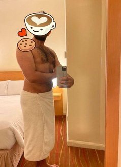 Eggplant 23 cm🇸🇦 - Male escort in Riyadh Photo 2 of 2