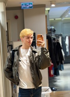 EGORRUSSİANBOY - Male escort in İstanbul Photo 8 of 8