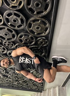 Egyption King - Acompañantes masculino in Dubai Photo 2 of 4