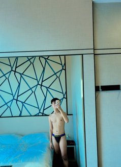 EgyXoxo - Male escort in Singapore Photo 12 of 13